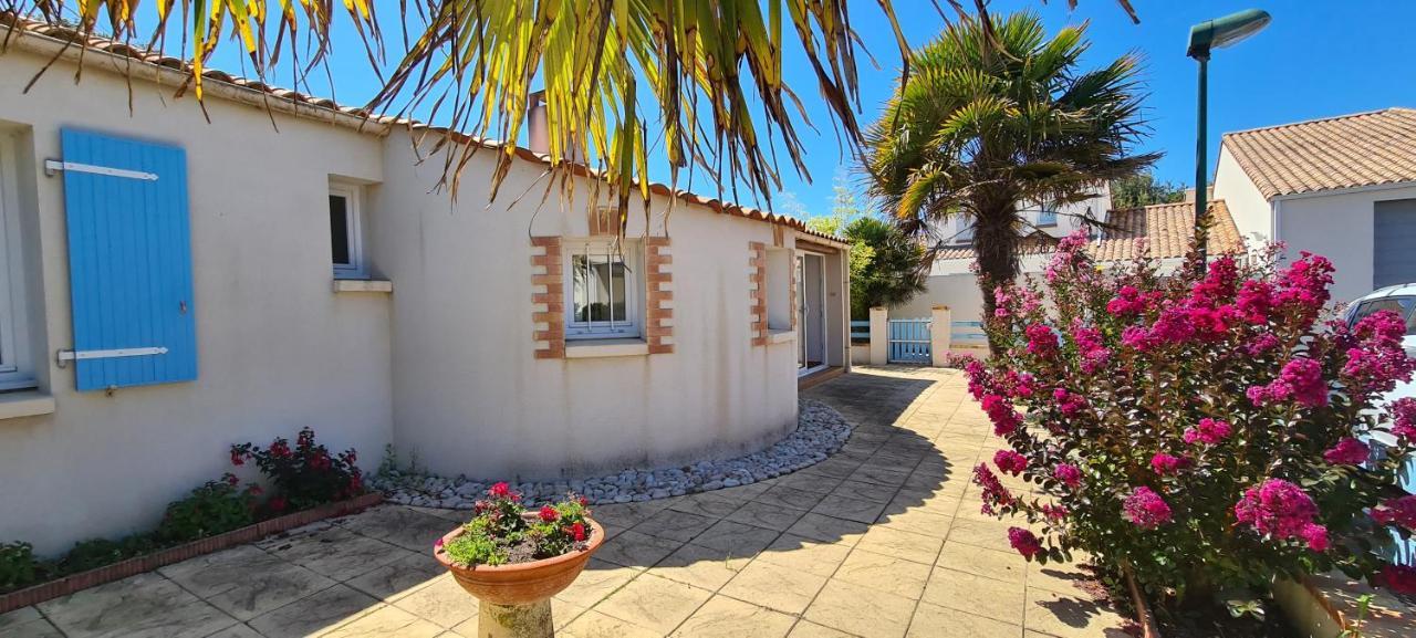 Maison bord de mer La Maraichine, 3 chambres, 6 couchages, jardin, piscine, Talmont-Saint-Hilaire Extérieur photo